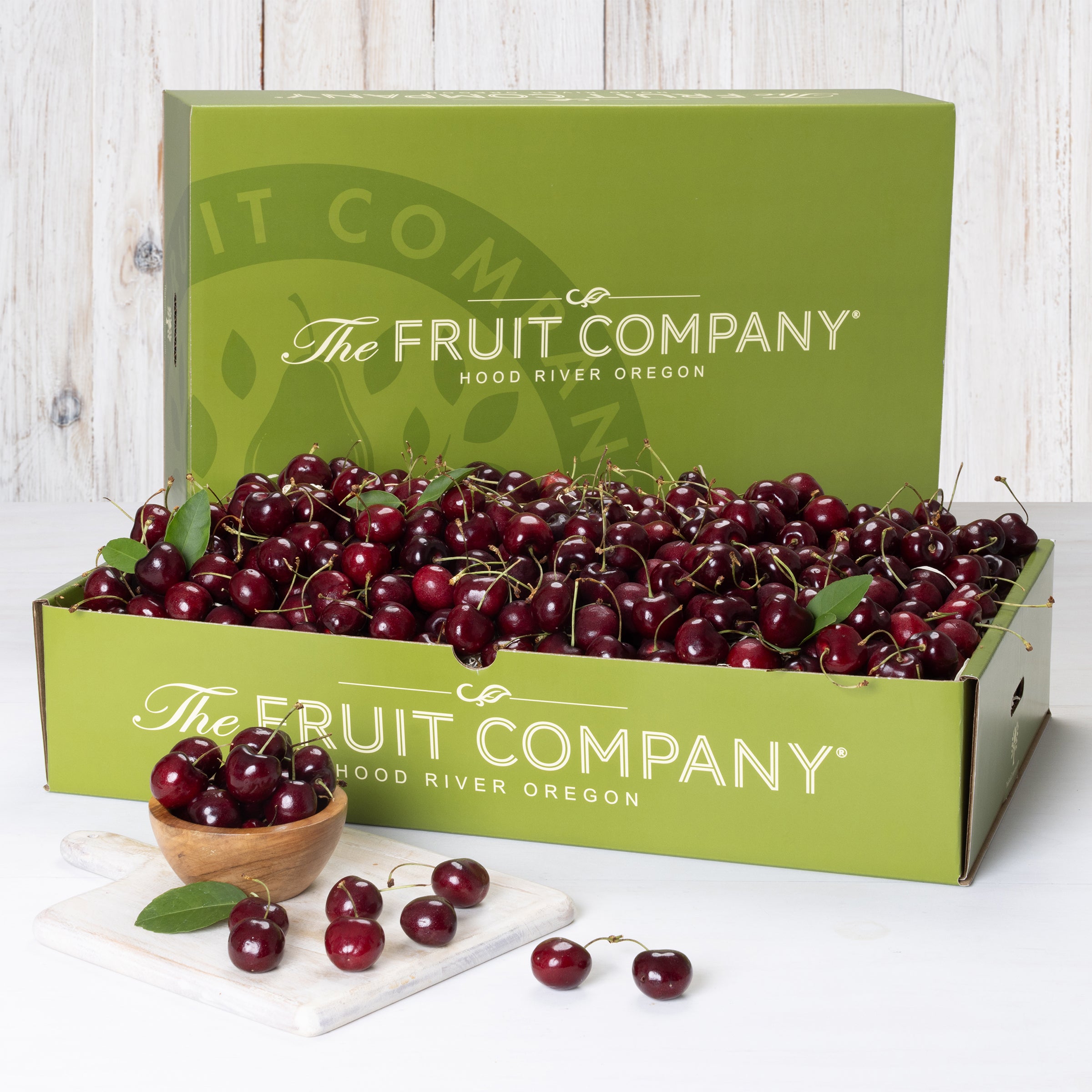 Dark Sweet Cherries – The Fruit Company®