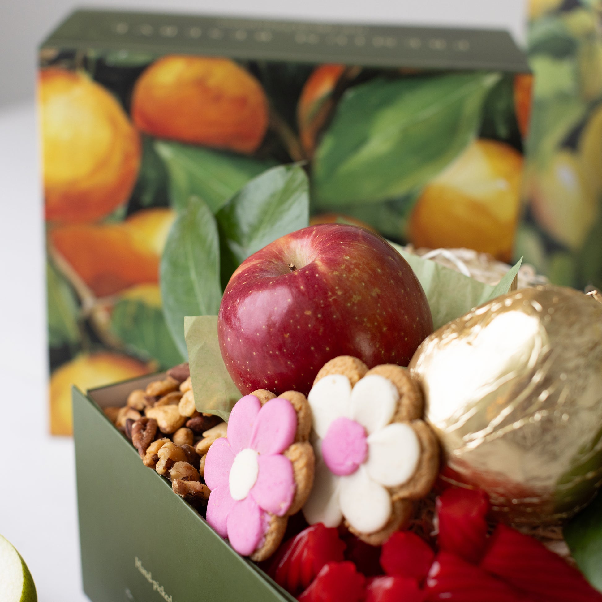 Summer Snacks Gift Box