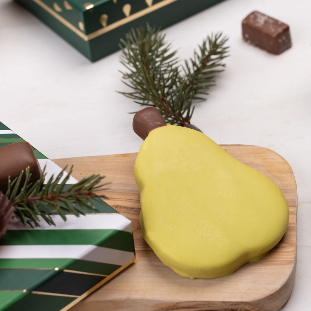 Holiday Mountain of Gifts Tower