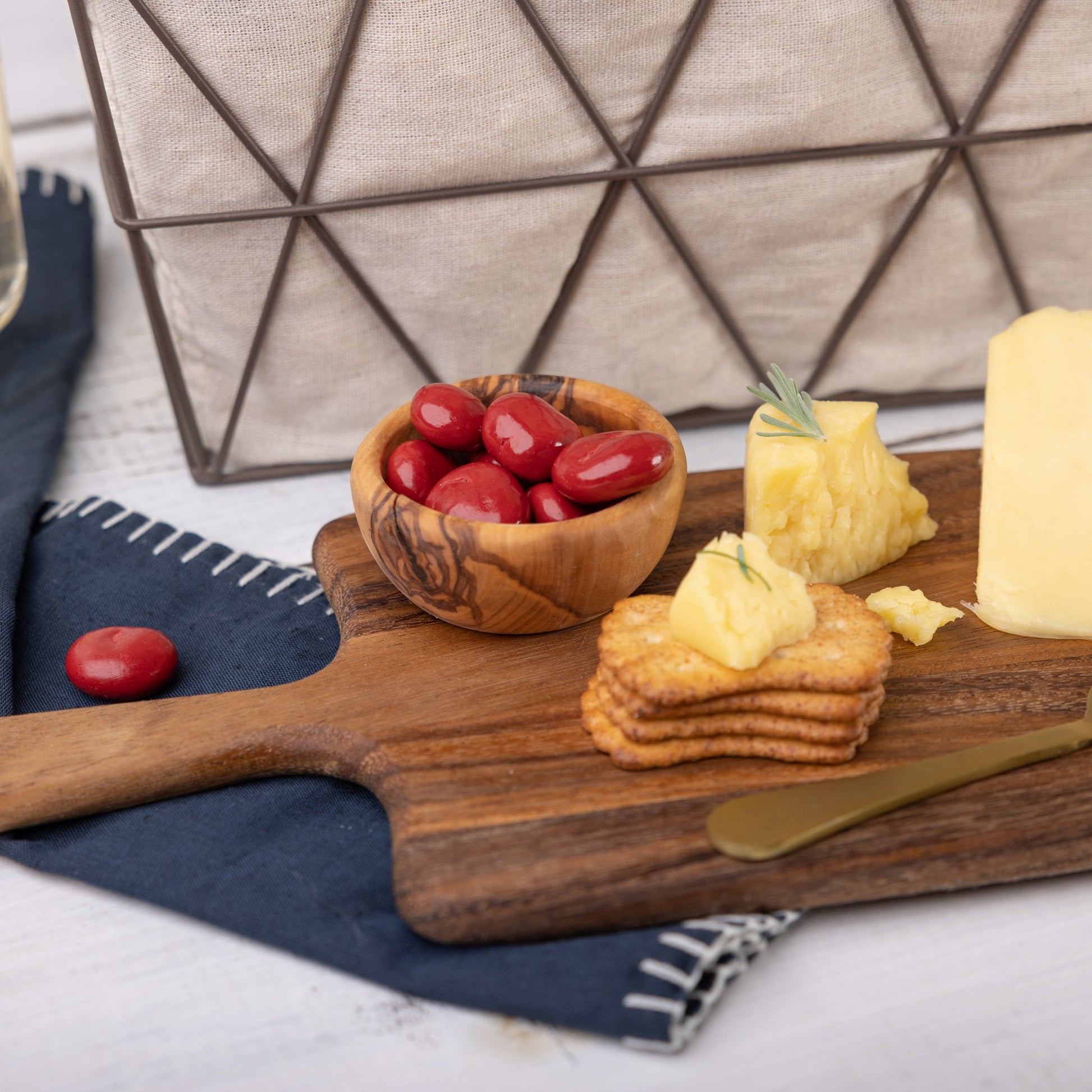 Legacy Cheese Basket